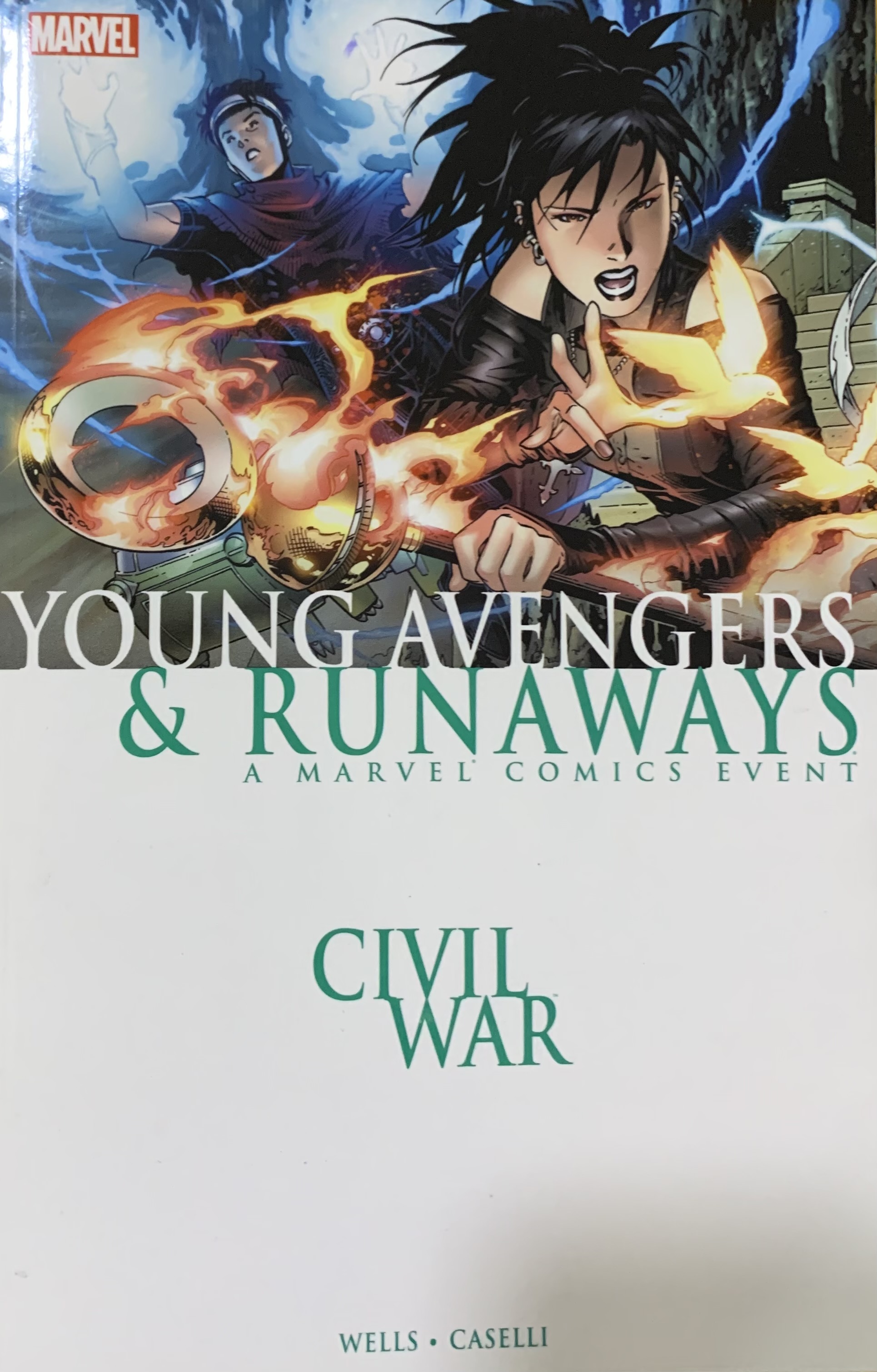 YOUNG AVENGERS & RUNAWAYS